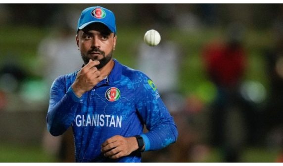 افغانستان میں آزادانہ نہیں گھوم سکتا، بلٹ پروف کار استعمال کرتا ہوں: راشد خان کا اعتراف