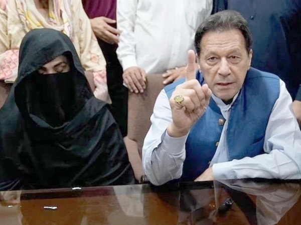 توشہ خانہ ٹو کیس میں عمران خان اور بشریٰ بی بی کو 17، 17 سال قید