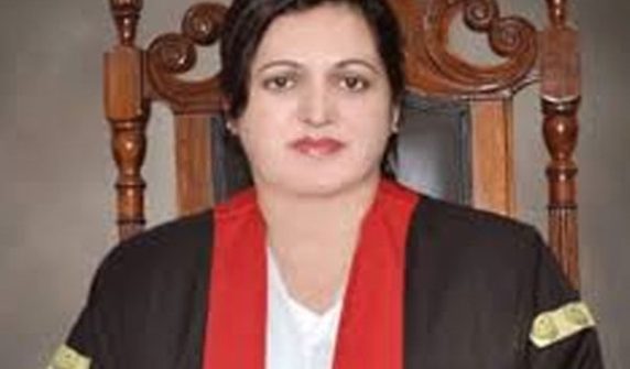 پراپرٹی اونر شپ آرڈینس سے متعلق درخواستیں لارجز بینچ کو ارسال، پنجاب حکومت سے جواب طلب