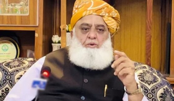 دفاعی قوت کو دفاع کے اعتبار سے مضبوط دیکھنا چاہتے ہیں سیاسی قوت کے طور پر نہیں، فضل الرحمان