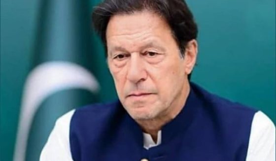 سزا سننے کے بعد عمران خان کا کیا ردعمل تھا؟ کیا ہدایات دیں،؟ بانی پی ٹی آئی کے وکیل نے بتادیا
