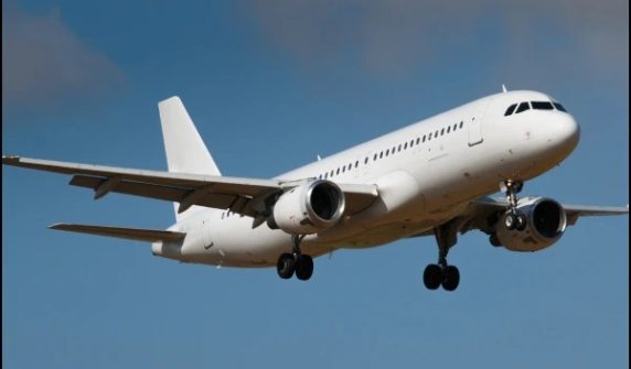 پاکستان نے بھارت کیلئے فضائی حدود کی بندش میں مزید ایک ماہ کی توسیع کردی