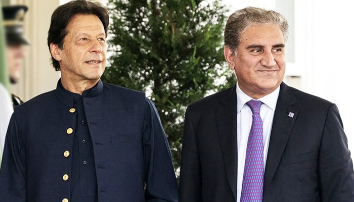 سابق پی ٹی آئی رہنماؤں کا وزیراعظم کو خط، شاہ محمود کو پیرول پر رہا کرنیکا مطالبہ، عمران خان نظرانداز