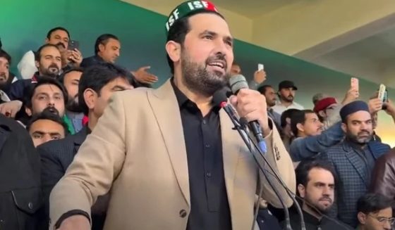 وزیر اعلیٰ سہیل آفریدی سمیت خیبرپختونخوا اسمبلی کے 5 اراکین اشتہاری قرار