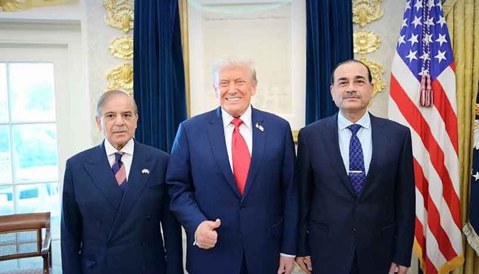 ٹرمپ کی نئی خارجہ پالیسی میں پاکستان 'وِنر' اور بھارت واضح طور پر 'لوزر' قرار: امریکی جریدہ