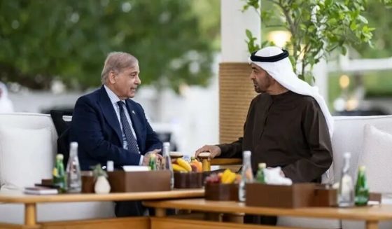 یو اے ای کے صدر محمد بن زاید النہیان سرکاری دورے پر آج پاکستان پہنچیں گے، اسلام آباد میں تعطیل کا اعلان