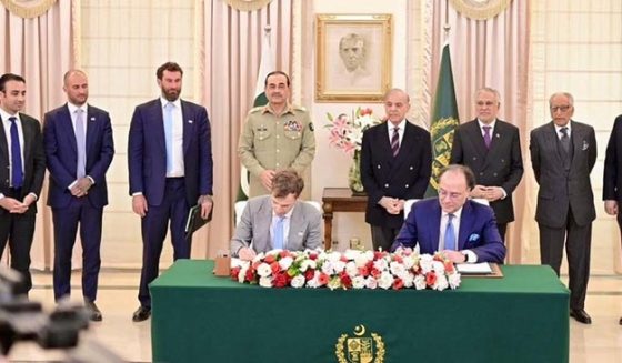 PakistansignsMoUwithWorldLibertyFinancial