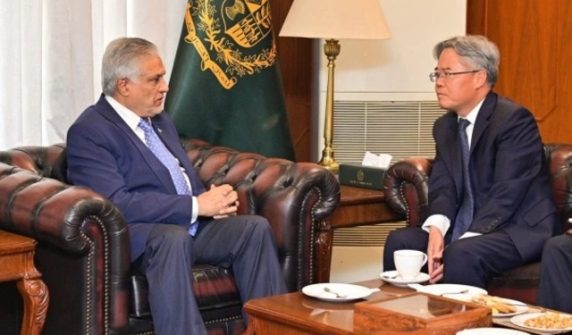 chineseambassadormeetsishaqdar