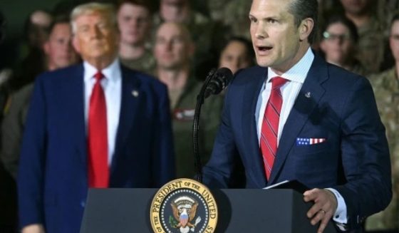 trumpdefensesecratarypete