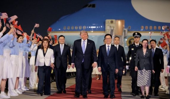 trumparrivedbeijing