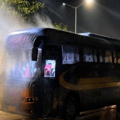 fireingujrattitansbus