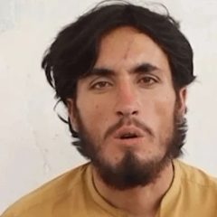 حکومت نے پیٹرول کی قیمت میں کمی کے بعد اور ایک اور پیٹرولیم پروڈکٹ کی قیمت میں اضافہ کردیا۔ اوگرا کی جانب سے جاری نوٹی فکیشن کے مطابق مٹی کے تیل کے قیمتوں میں 8 روپے 70 پیسے فی لٹر اضافہ کیا گیا، مٹی کے تیل کی نئی قیمت 280 روپے 70 پیسے فی لٹر مقرر کردی گئی، مٹی کے تیل کی پرانی قیمت 272 روپے فی لٹر تھی۔ یاد رہے کہ گزشتہ روز حکومت نے پیٹرول کی قیمت میں فی لیٹر 4 روپے کمی جبکہ ڈیزل کی قیمت برقرار رکھنے کا اعلان کیا۔ پیٹرولیم ڈویژن سے جاری نوٹیفکیشن کے مطابق حکومت پاکستان نے 6 جون سے شروع ہونے والے اگلے ہفتے کے لیے پیٹرولیم مصنوعات کی قیمتوں میں رودبدل کردیا ہے۔ نوٹیفکیشن کے مطابق پیٹرول کی فی لیٹر قیمت میں 4 روپے کی کمی کردی گئی ہے اور پیٹرول کی فی لیٹر نئی قیمت 377 روپے 78 پیسے مقرر کی گئی ہے۔ حکومت نے ڈیزل کی قیمت میں کوئی ردوبدل نہیں کی ہے اور فی لیٹر 380 روپے 78 پیسے برقرار رکھے ہیں۔ یاد رہے کہ حکومت نے گزشتہ ہفتے پیٹرول اور ڈیزل کی فی لیٹر قیمت بالترتیب 22،22 روپے کی کمی کردی تھی، جس کے بعد پیٹرول کی نئی قیمت 381 روپے 78 پیسے اور ہائی اسپیڈ ڈیزل کی قیمت 380 روپے 78 پیسے ہوگئی تھی۔ terrorist