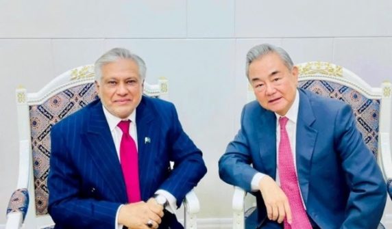 ishaqdar met wang yi