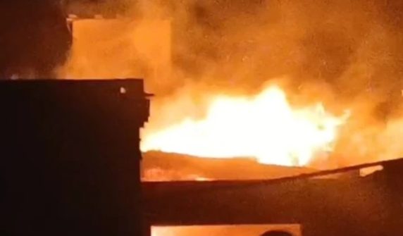 peshawar house fire