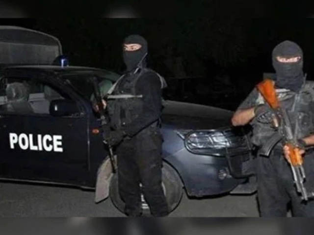peshawar police firing