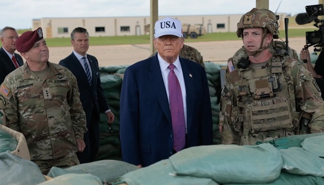 trump considering the option of deploying us ground troops