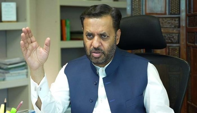 Health minister offered resignation hours after Pims inferno