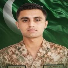 captain hamza martyred