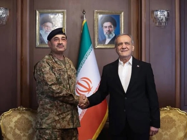 field marshal asim muneer met iranian president