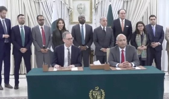 pm hosts reception for google team