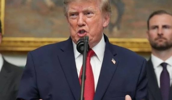 trump announce economic d day against iran