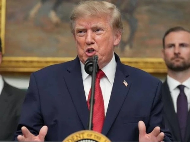 trump announce economic d day against iran