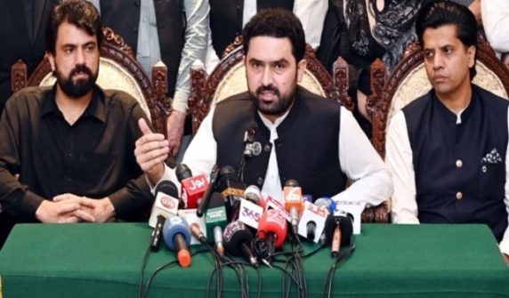 PTI postpones Islamabad long march to Oct 4