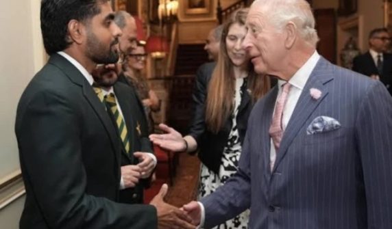 babar azam meet king charles
