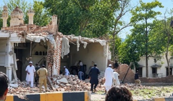 explosion near kohat peshawar road