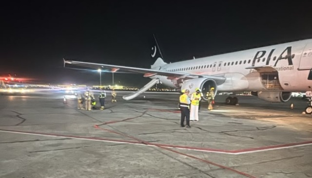 fire on a pia flight arriving in jeddah from karachi