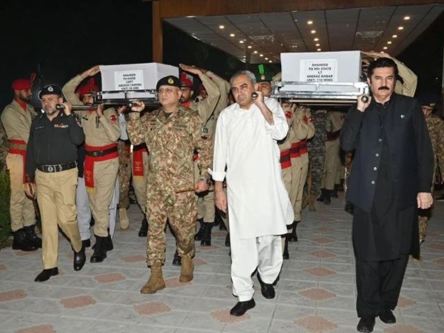 funeral prayers held for 6 pakistan army soldiers martyred in hangu