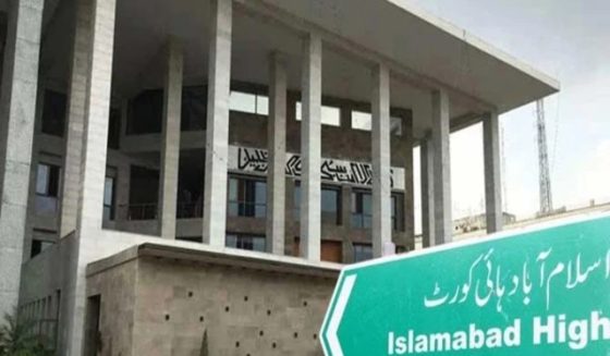 islamabad high court decision about pti long march