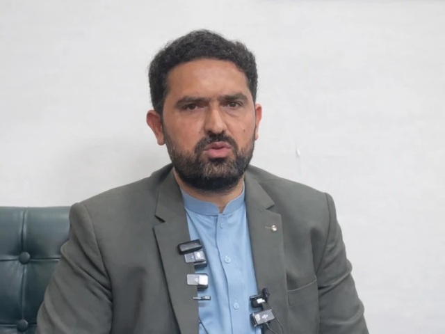 kp chief minister offers talks to the government