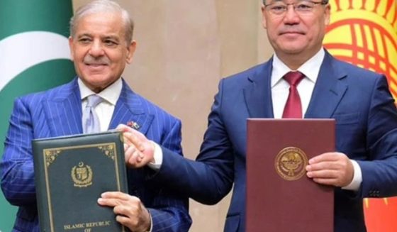 pakistan and kyrgyzstan sign important agreements