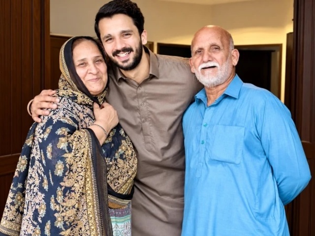 rajab butt precious gift to his parents