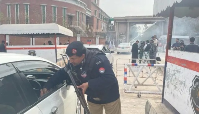 security high alert in peshawar