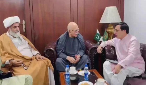 achakzai directs opposition to give a conditional response to the prime ministers offer