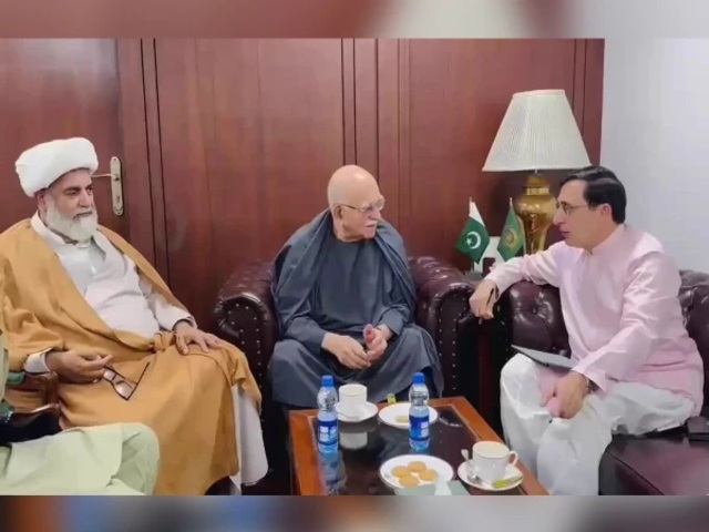 achakzai directs opposition to give a conditional response to the prime ministers offer