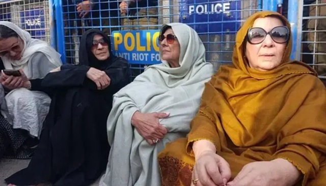 aleema khan,noreen khan uzma khan