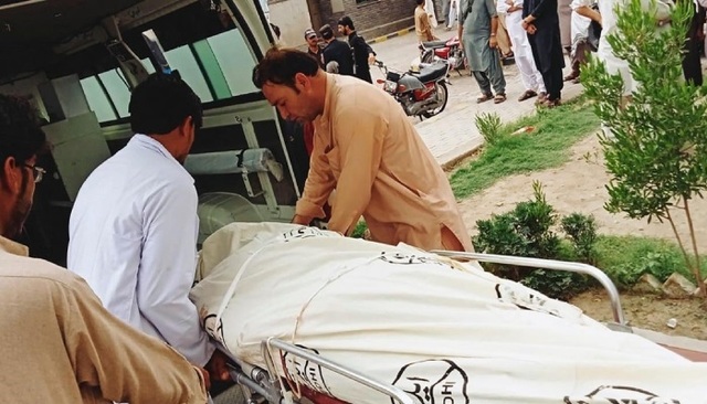 bannu firing three person died