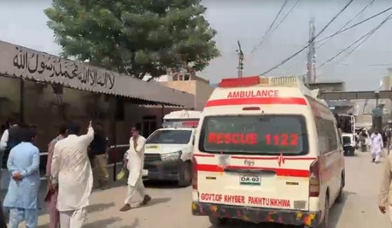 firing in dera ismail khan