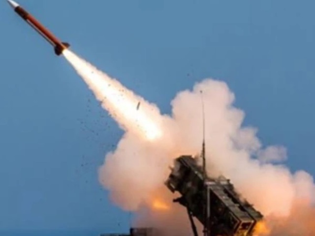 houthi ballistic missiles intercept