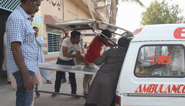 karachi 5 person deid in house