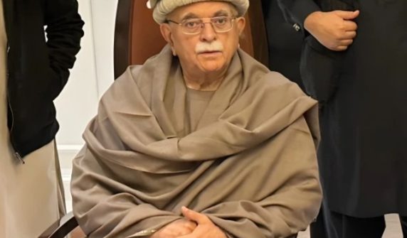 mehmood achakzai call opposition alliance meeting in islamabad