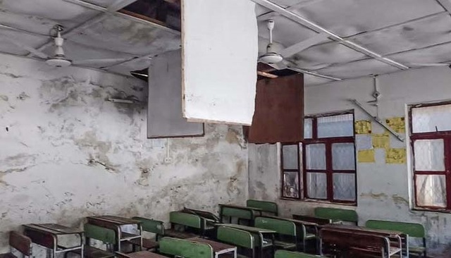 peshawar government school