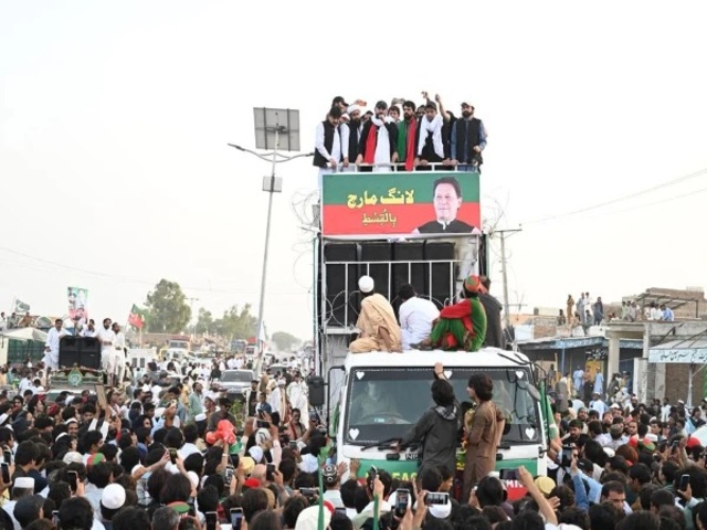 pti long march schedule